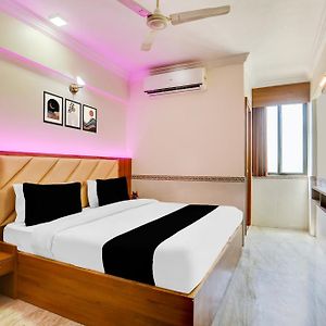 Super Collection O Ahmedabad Airport Formerly Hotel Runway Inn